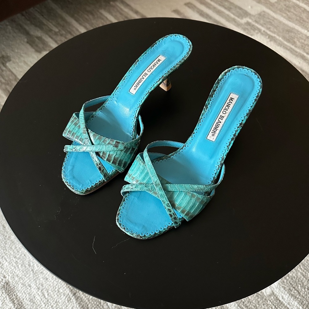 Authentic Manolo Blahnik Blue Heeled Sandals